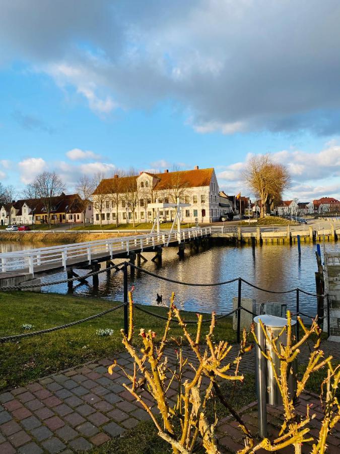 Gasthaus Hafenblick Tönning Exteriér fotografie